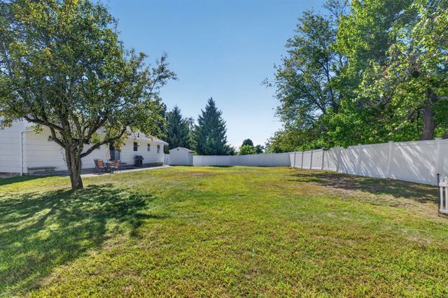 11 Powder Hill Rd, Methuen, MA 01844
