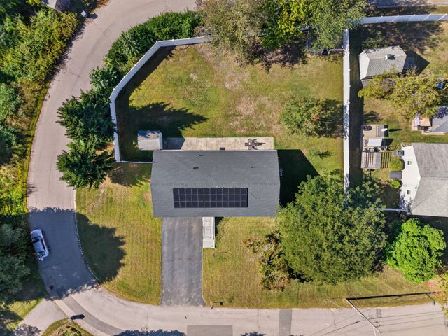 11 Powder Hill Rd, Methuen, MA 01844