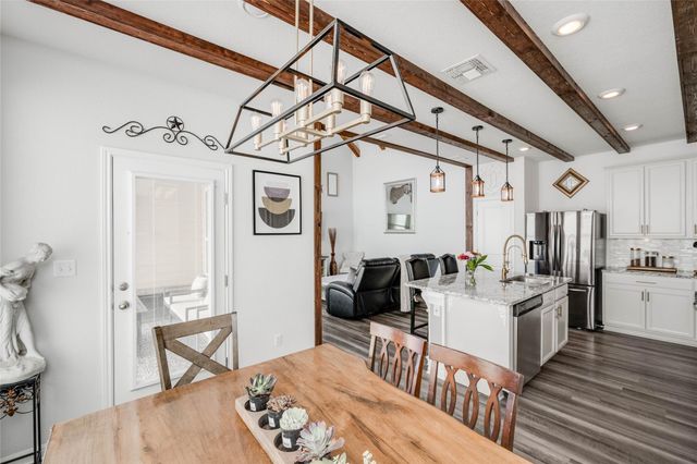 194 McKittrick Ridge ST, Dripping Springs, TX 78620