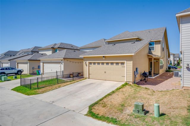194 McKittrick Ridge ST, Dripping Springs, TX 78620
