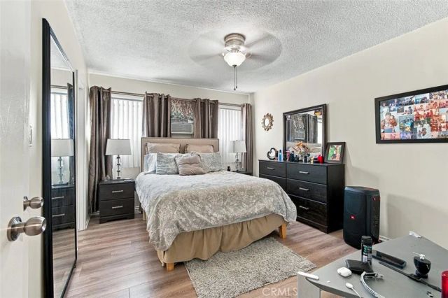 1677 N Lake, Pasadena, CA 91104
