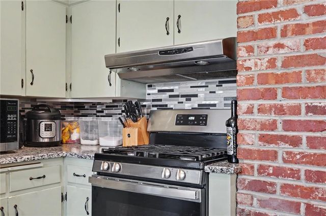 2503 Alabama Street, Lawrence, KS 66046