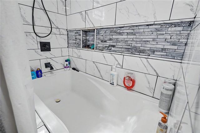 2503 Alabama Street, Lawrence, KS 66046