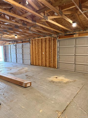 7489 Brock Way Street E, Genesee Charter Township, MI 48458