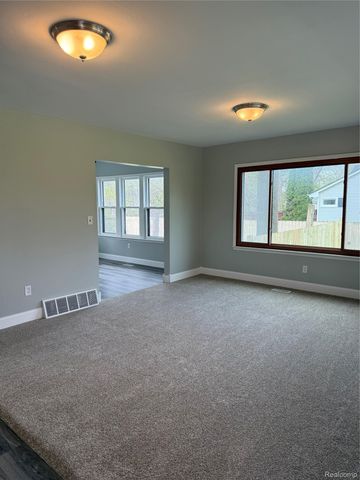 7489 Brock Way Street E, Genesee Charter Township, MI 48458