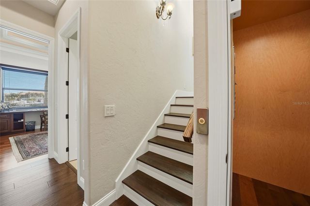 166 HIBISCUS DRIVE, Punta Gorda, FL 33950