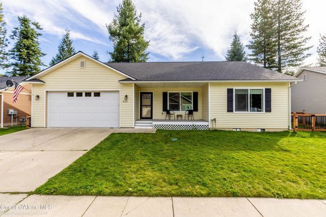 323 Huppert LN, Sandpoint, ID 83864 property photo