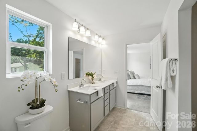 1103 Overland Drive, Dallas, NC 28034