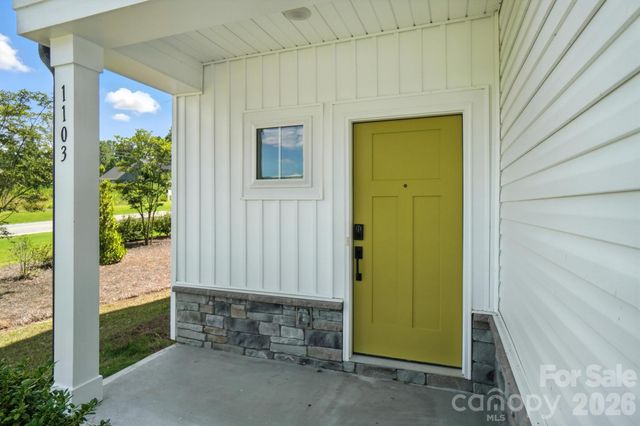 1103 Overland Drive, Dallas, NC 28034