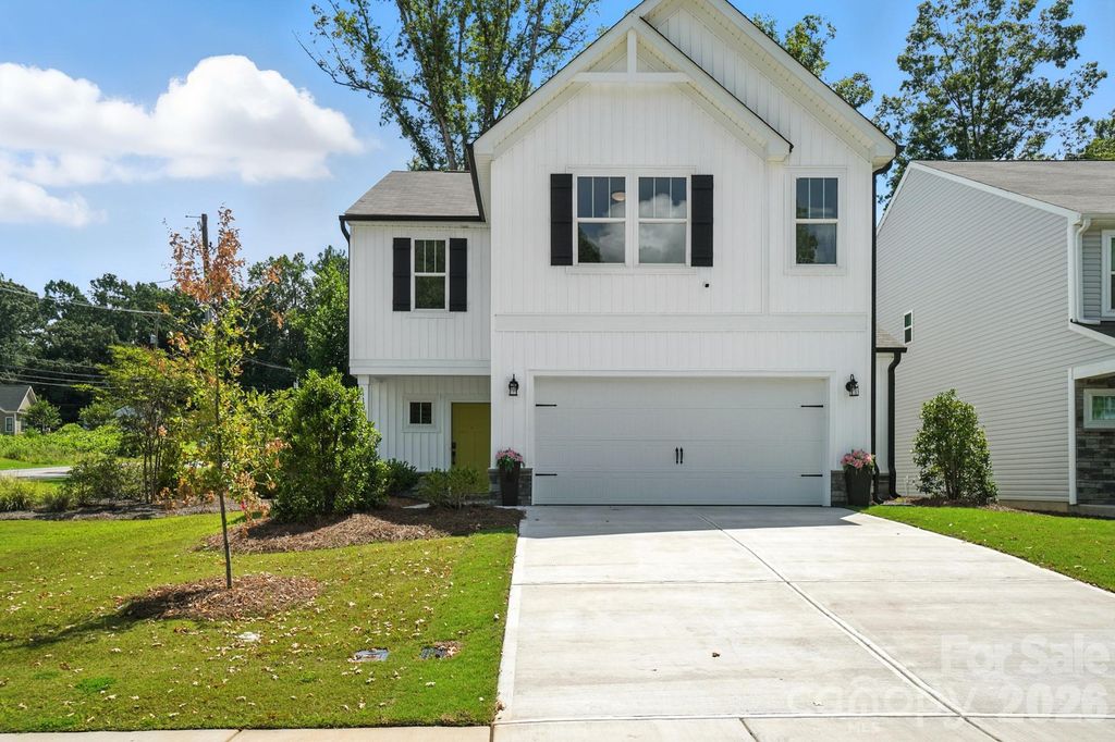 1103 Overland Drive, Dallas, NC 28034