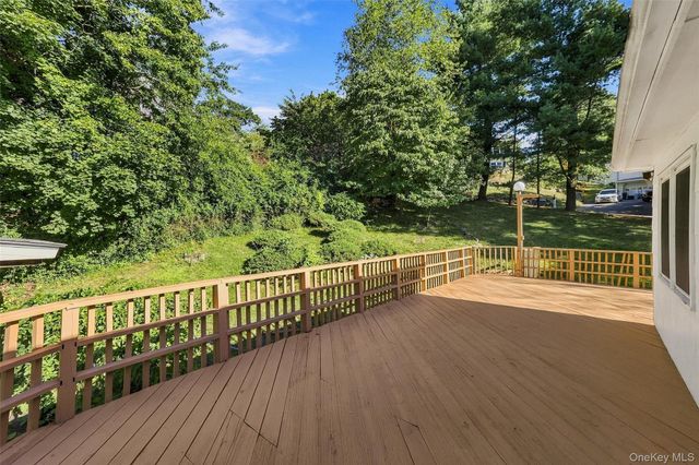 1 S Delaware Drive, Nyack, NY 10960