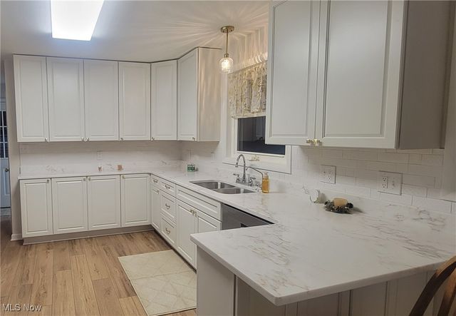 821 Boulevard Drive, Belpre, OH 45714