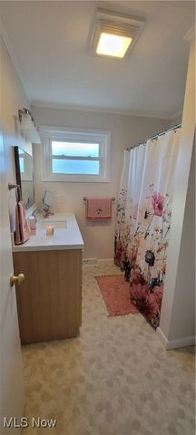 821 Boulevard Drive, Belpre, OH 45714