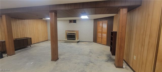 821 Boulevard Drive, Belpre, OH 45714