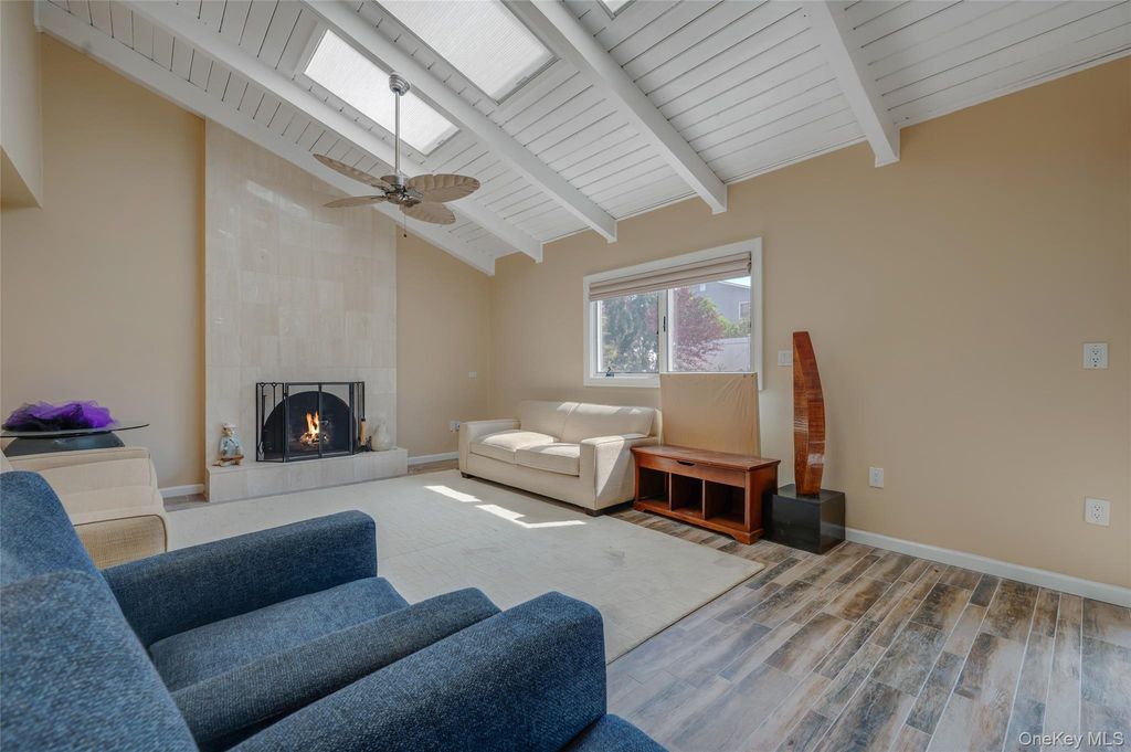 3935 Sally Lane, Oceanside, NY 11572 — photo 2