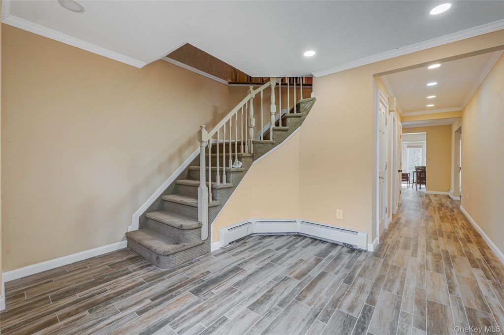 3935 Sally Lane, Oceanside, NY 11572 — photo 4