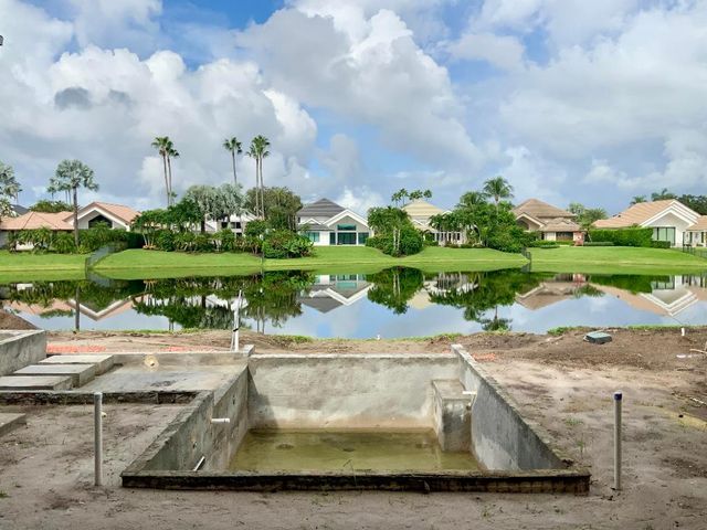 13773 Le Havre Drive, Palm Beach Gardens, FL 33410