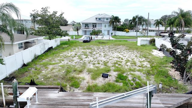 303 MORNINGSIDE DRIVE, Palm Harbor, FL 34683