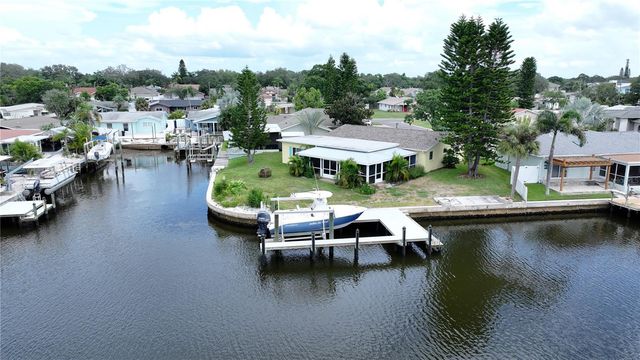 303 MORNINGSIDE DRIVE, Palm Harbor, FL 34683