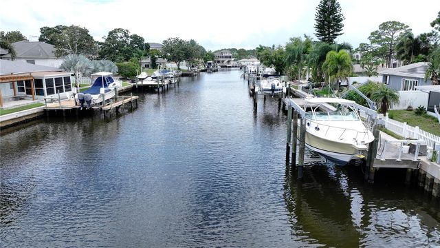 303 MORNINGSIDE DRIVE, Palm Harbor, FL 34683