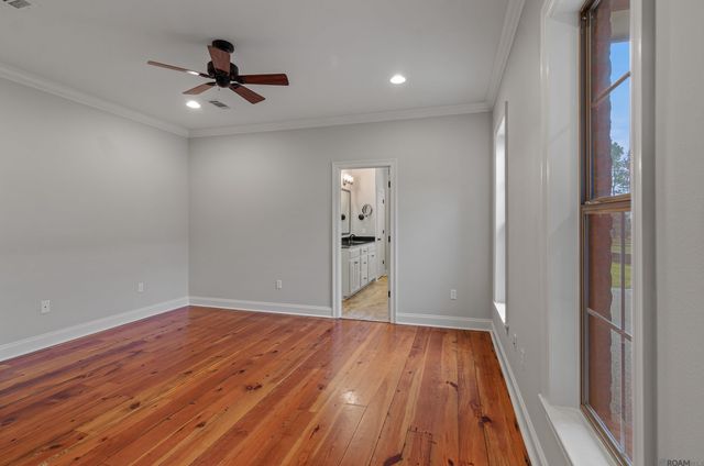 12130 Cane Dr, St Francisville, LA 70775