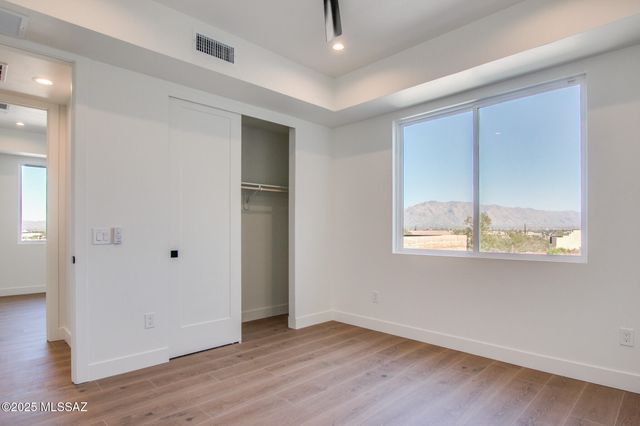 2750 W Black Cloud Court, Tucson, AZ 85745