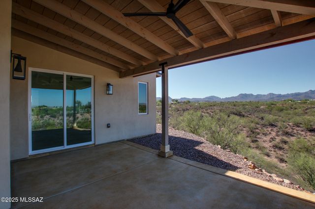 2750 W Black Cloud Court, Tucson, AZ 85745
