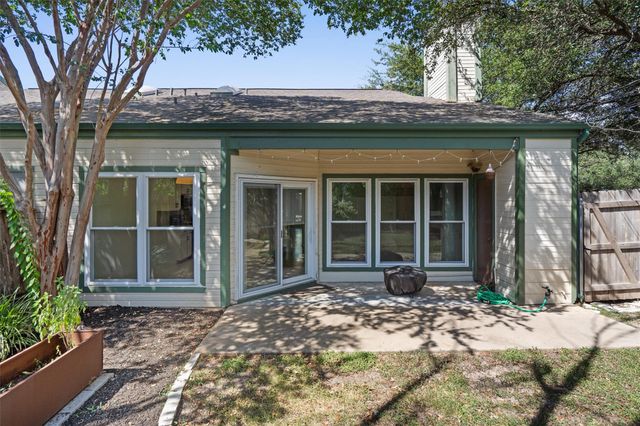 6501 Columbia Oaks CT 10, Austin, TX 78759