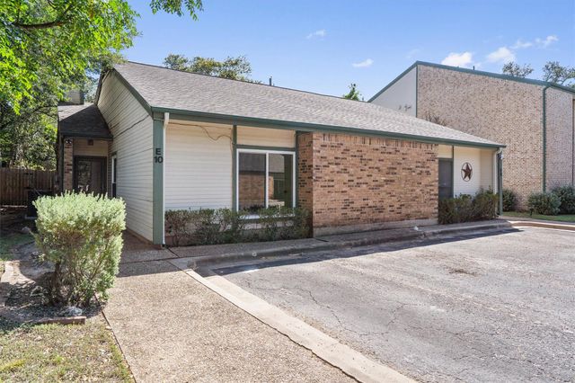 6501 Columbia Oaks CT 10, Austin, TX 78759