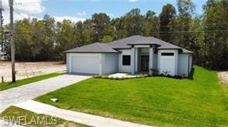 2200 SW 32nd ST, Cape Coral, FL 33914