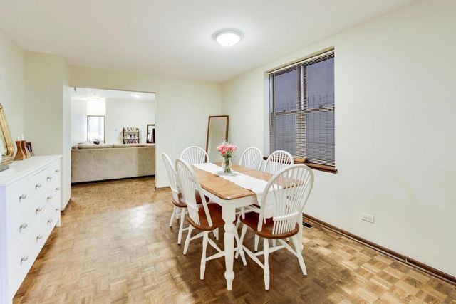 922 W FULLERTON Avenue 1, Chicago, IL 60614