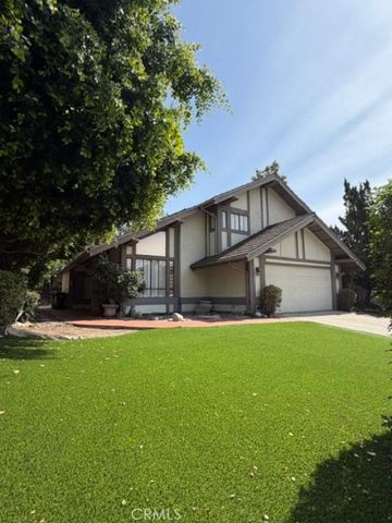 900 Calle Hermosa, San Dimas, CA 91773