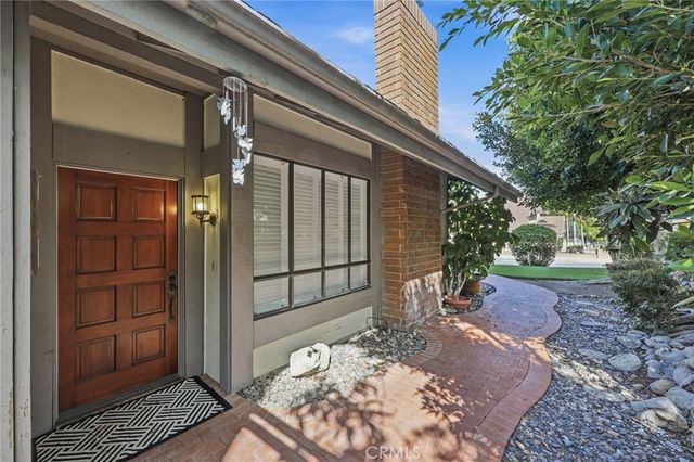 900 Calle Hermosa, San Dimas, CA 91773