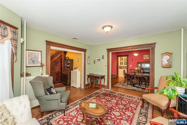 66 Park Avenue, Caldwell, NJ 07006