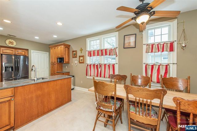 66 Park Avenue, Caldwell, NJ 07006