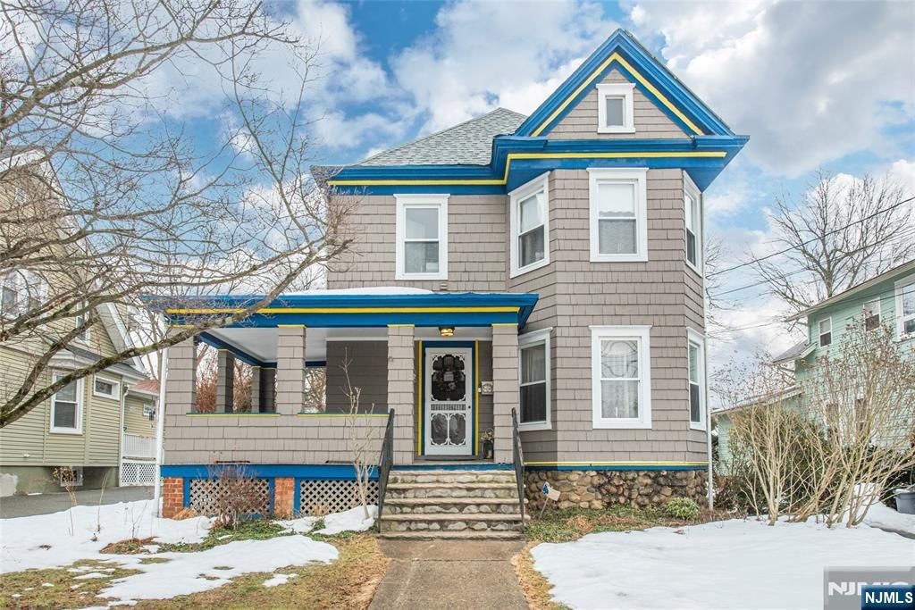 66 Park Avenue, Caldwell, NJ 07006