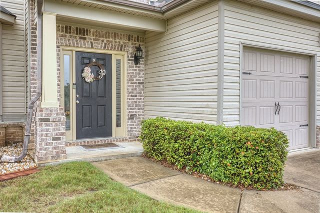 6 Moss Oak Drive, Fort Mitchell, AL 36856