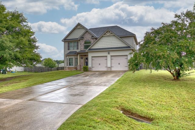 6 Moss Oak Drive, Fort Mitchell, AL 36856