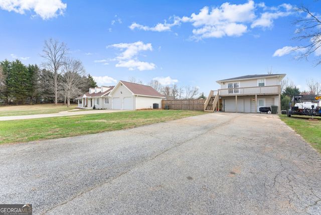 63 Angel Lane, Cleveland, GA 30528