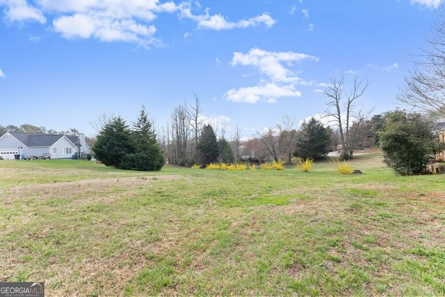63 Angel Lane, Cleveland, GA 30528