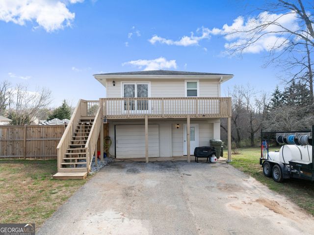 63 Angel Lane, Cleveland, GA 30528