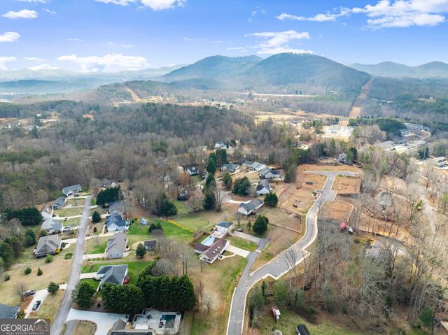 63 Angel Lane, Cleveland, GA 30528