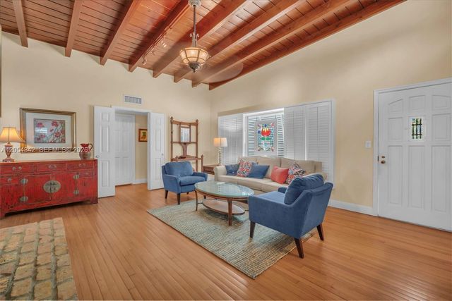800 SW 8th Terrace, Fort Lauderdale, FL 33315
