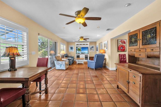 800 SW 8th Terrace, Fort Lauderdale, FL 33315