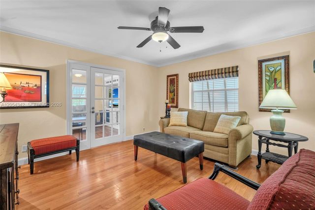 800 SW 8th Terrace, Fort Lauderdale, FL 33315