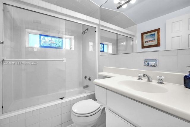 800 SW 8th Terrace, Fort Lauderdale, FL 33315