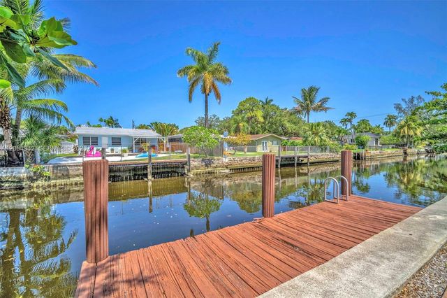 800 SW 8th Terrace, Fort Lauderdale, FL 33315