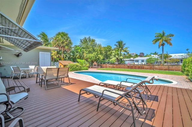 800 SW 8th Terrace, Fort Lauderdale, FL 33315