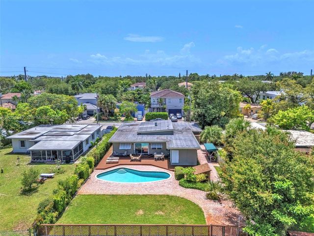 800 SW 8th Terrace, Fort Lauderdale, FL 33315