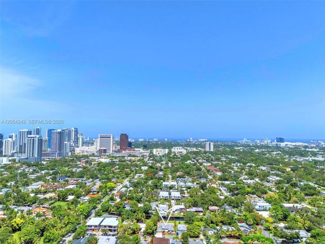 800 SW 8th Terrace, Fort Lauderdale, FL 33315